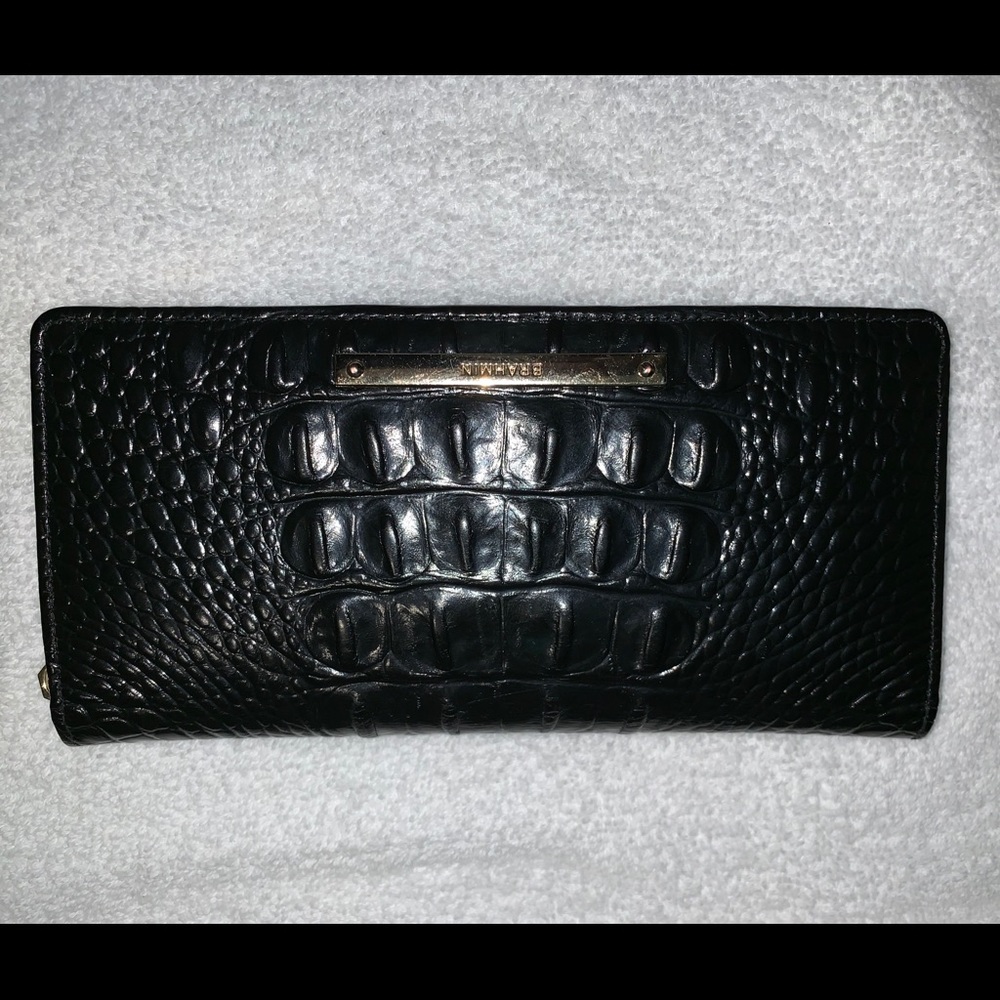 Brahmin Wallet (accepting offers)